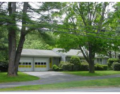 325 Main Street Rutland, MA 01543 - Photo 1 of 1