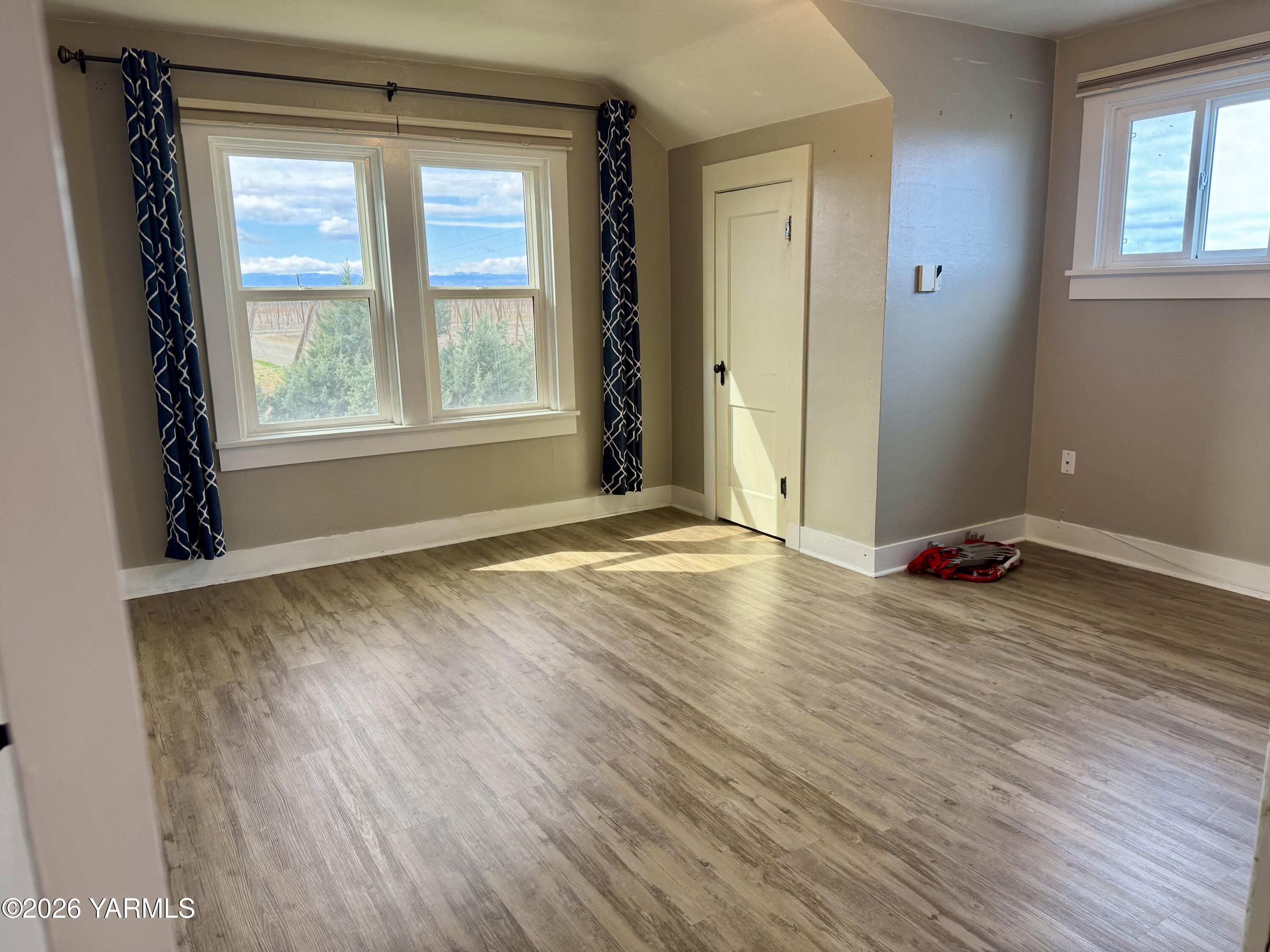 7801 Campbell Road, Unit 1 Toppenish, WA 98948 - Photo 26 of 44 Bedroom 1