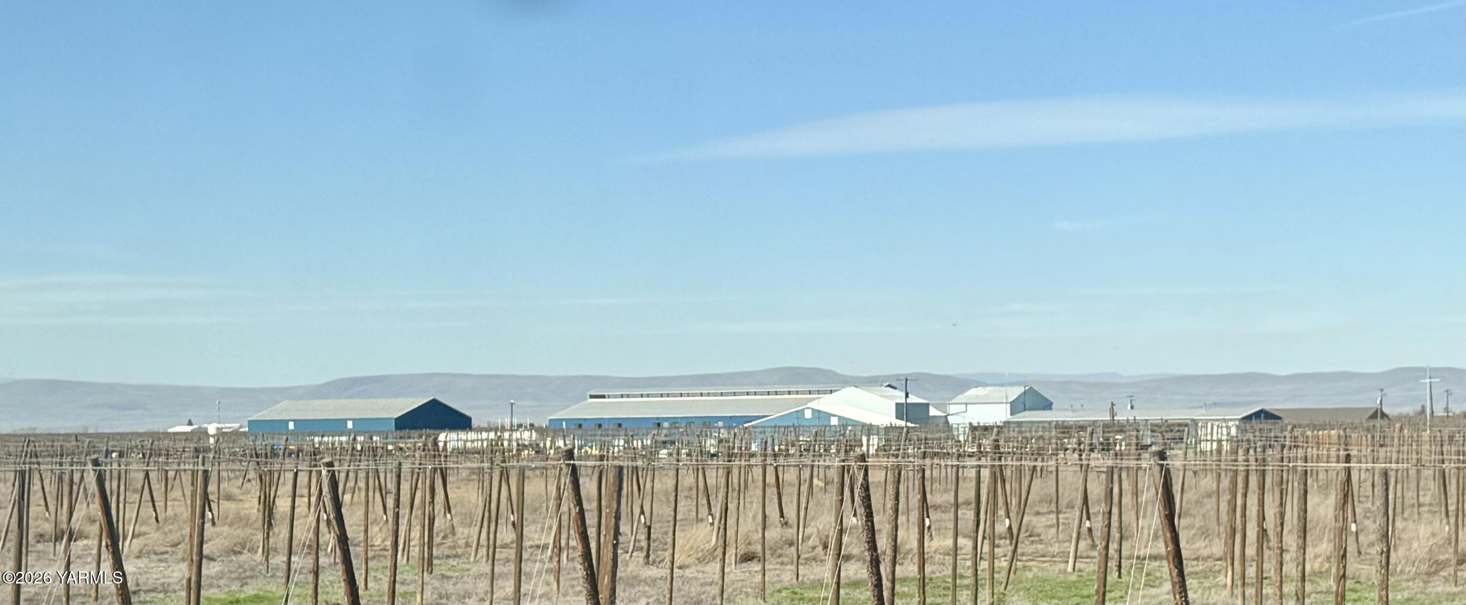 7801 Campbell Road, Unit 1 Toppenish, WA 98948 - Photo 39 of 44 Bedroom View