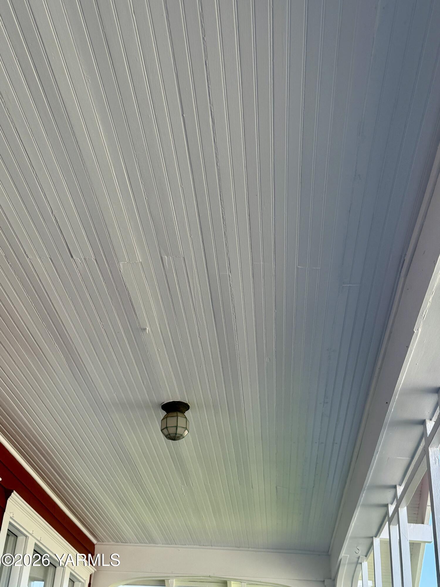 7801 Campbell Road, Unit 1 Toppenish, WA 98948 - Photo 42 of 44 Tongue & Groove Ceiling