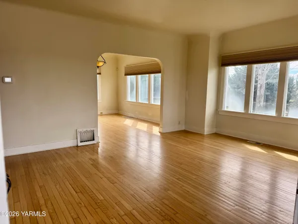 $725,000 | 7801 Campbell Road, Unit 1, Toppenish, WA 98948