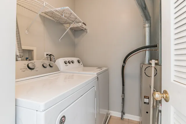 $365,000 | 3264 Bromley Lane, Aurora, IL 60502