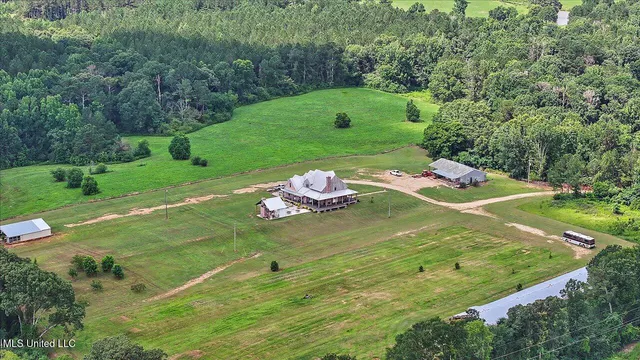$875,000 | 849 Athens Road, Mendenhall, MS 39114