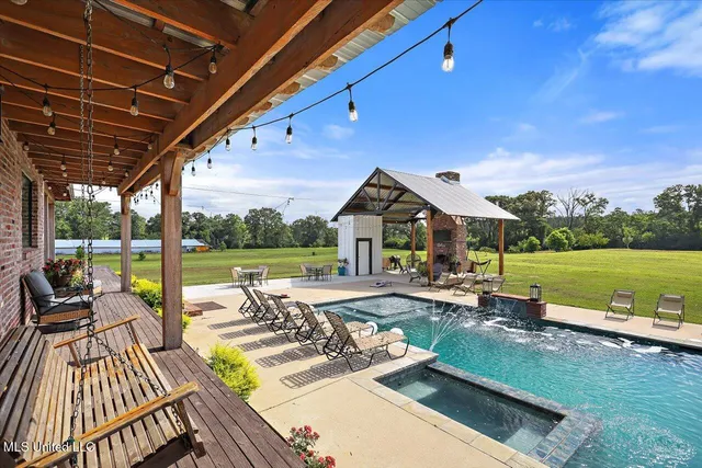 $875,000 | 849 Athens Road, Mendenhall, MS 39114