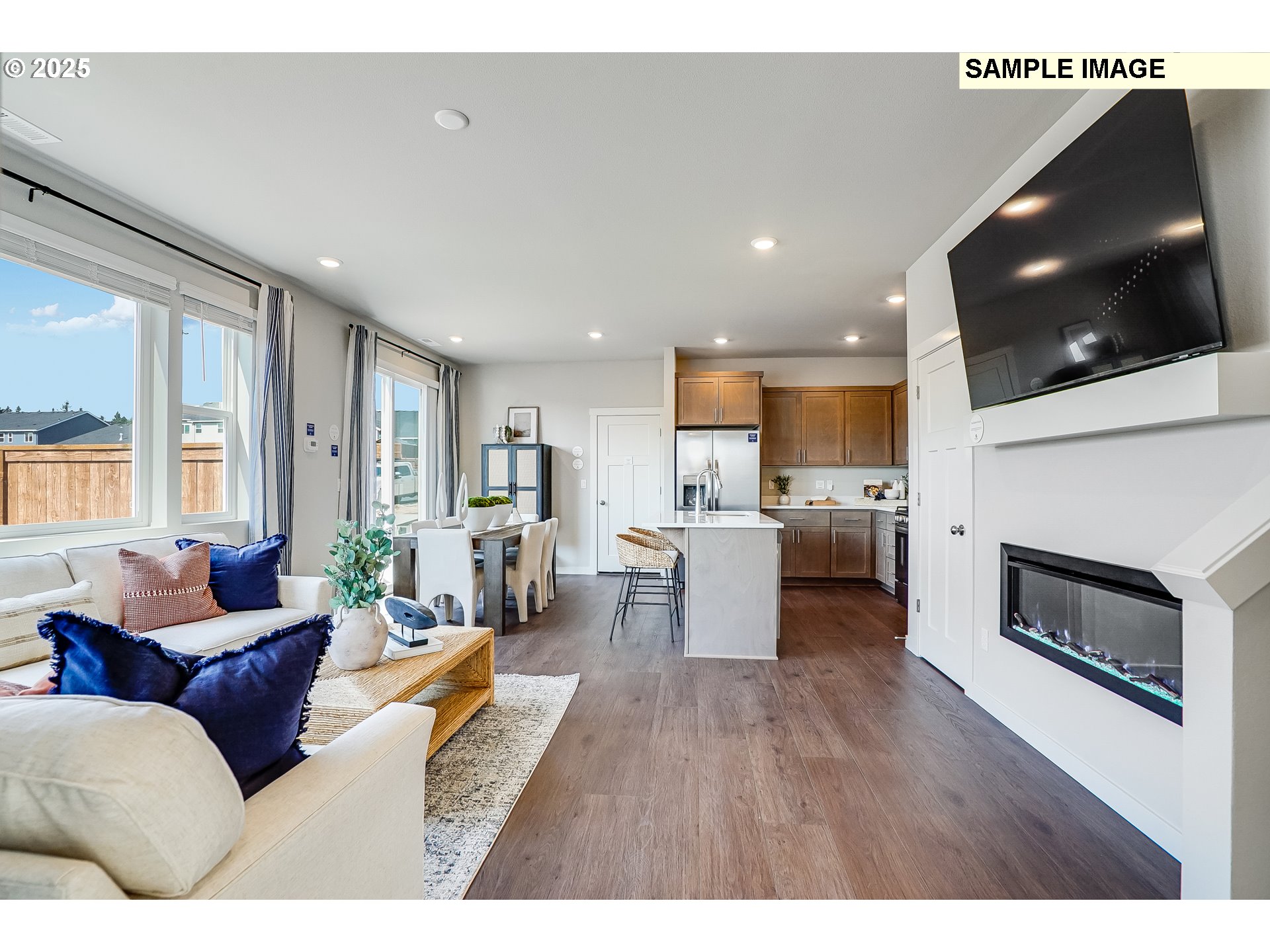 16668 Southwest Darling Lane Tigard, OR 97224 - Photo 5 of 31