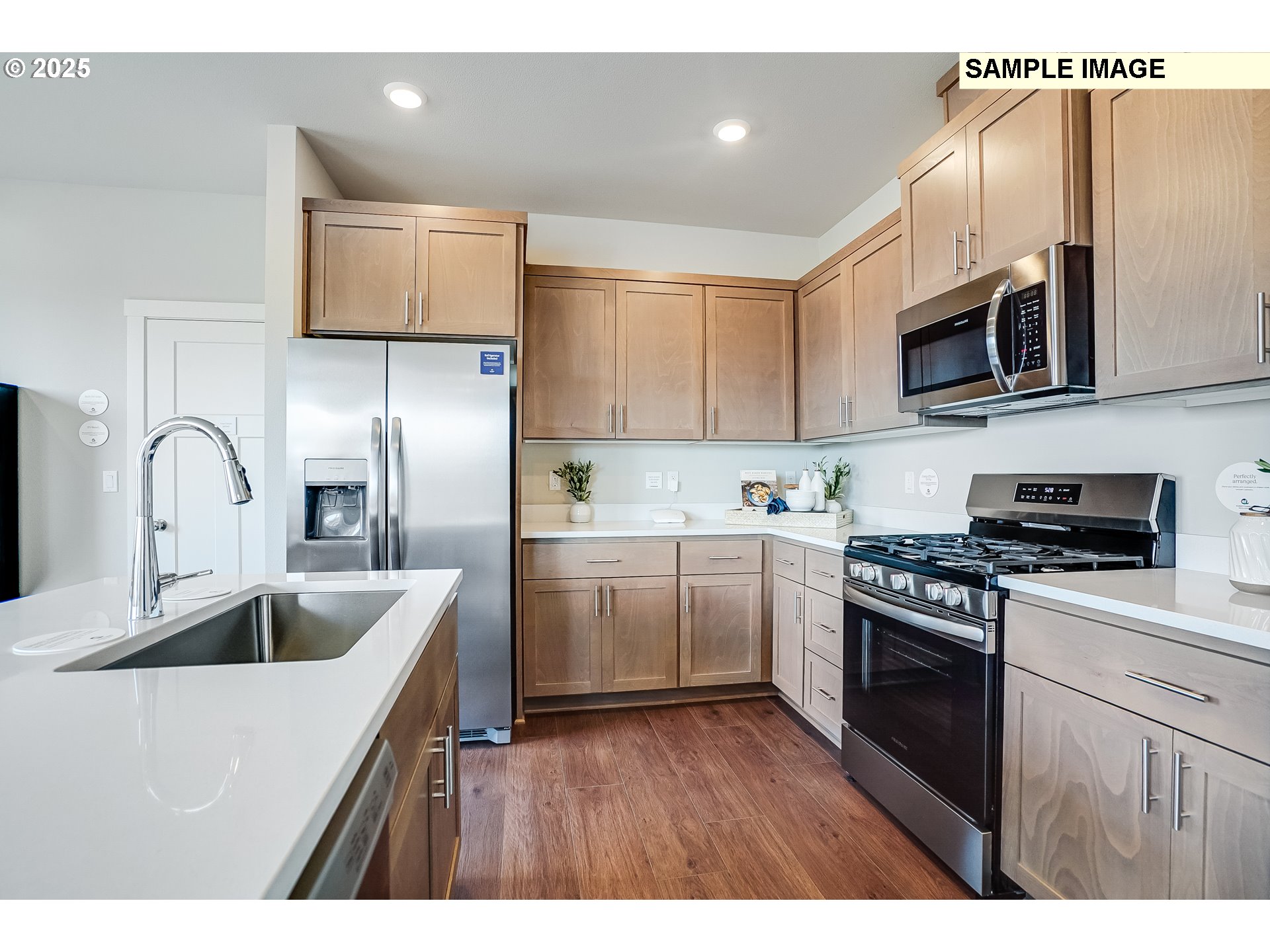 16668 Southwest Darling Lane Tigard, OR 97224 - Photo 7 of 31