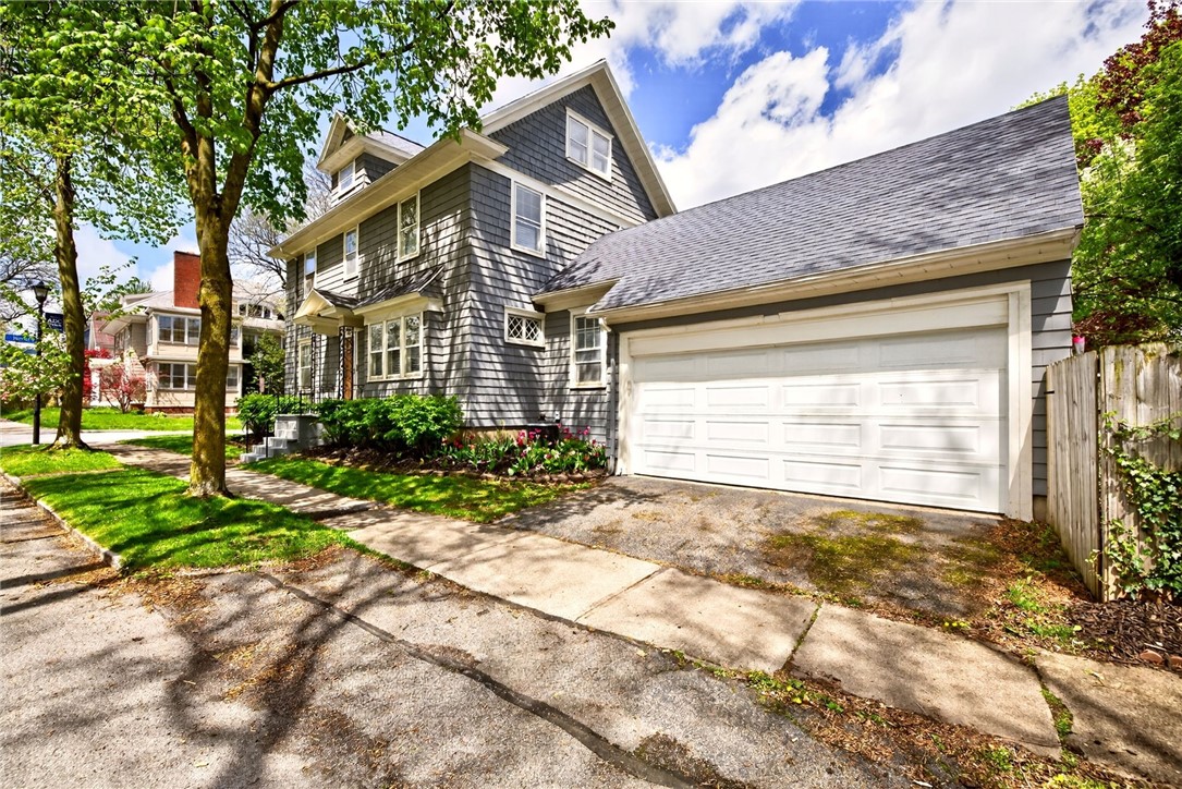 1036 Harvard Street Rochester, NY 14610 - Photo 3 of 35
