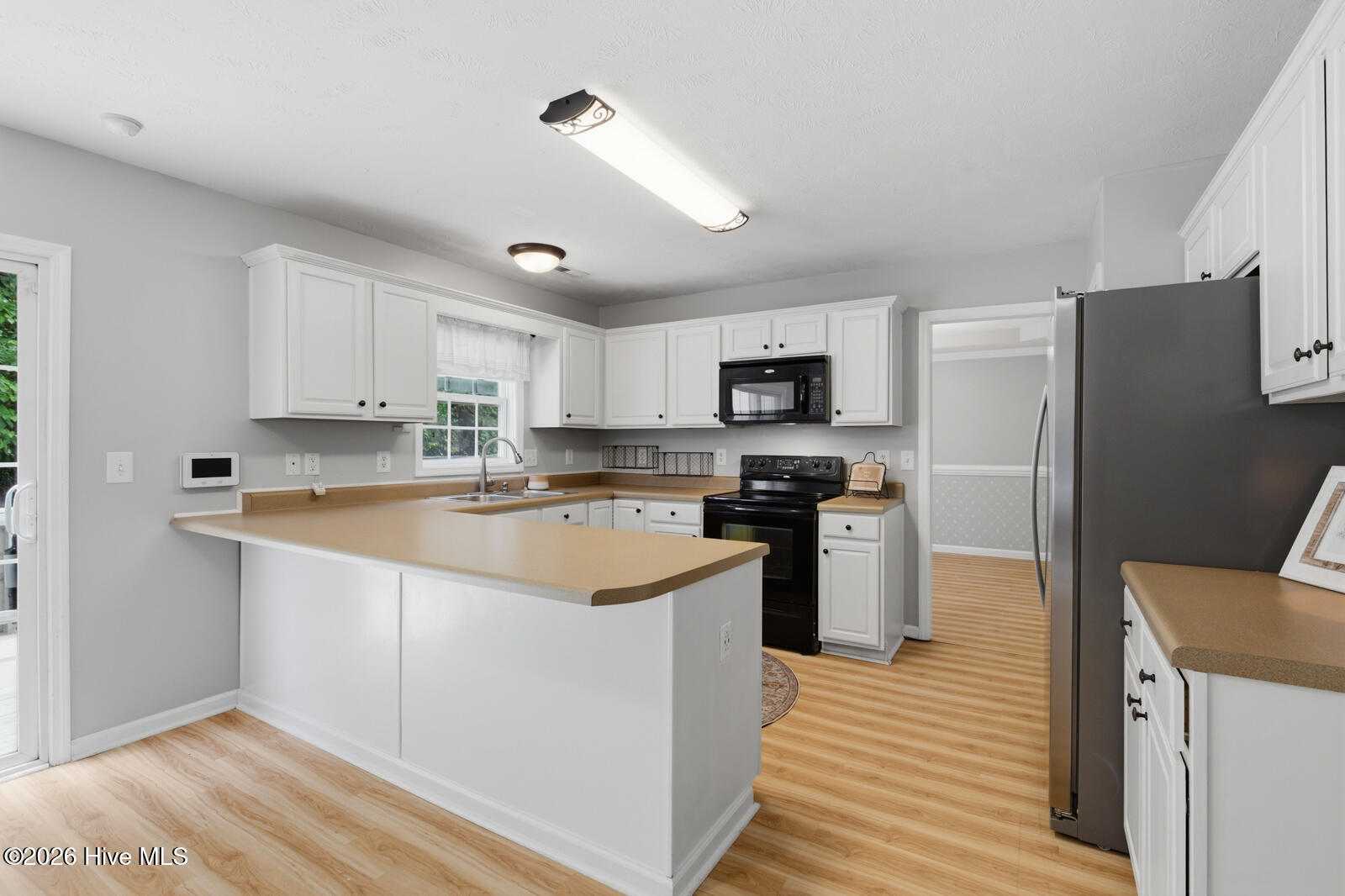 257 Rutherford Way Jacksonville, NC 28540 - Photo 12 of 43 Breakfast Bar