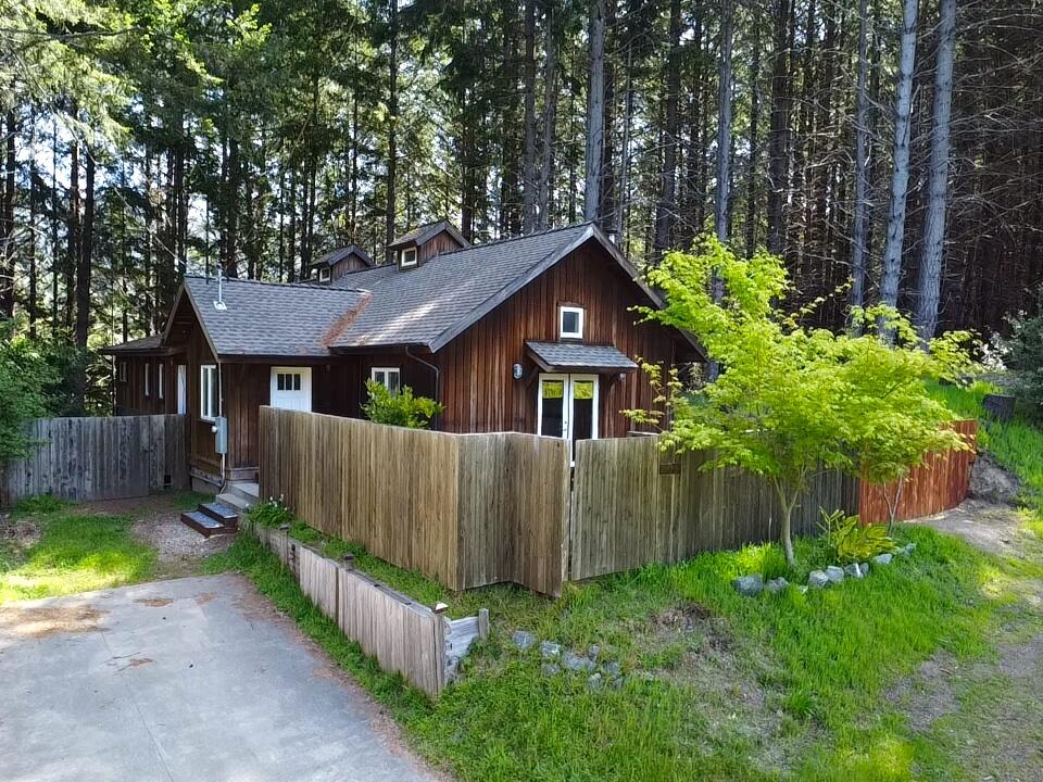 355 Ridge Road Shelter Cove, CA 95589 - Photo 37 of 37 Aerial Front L angle