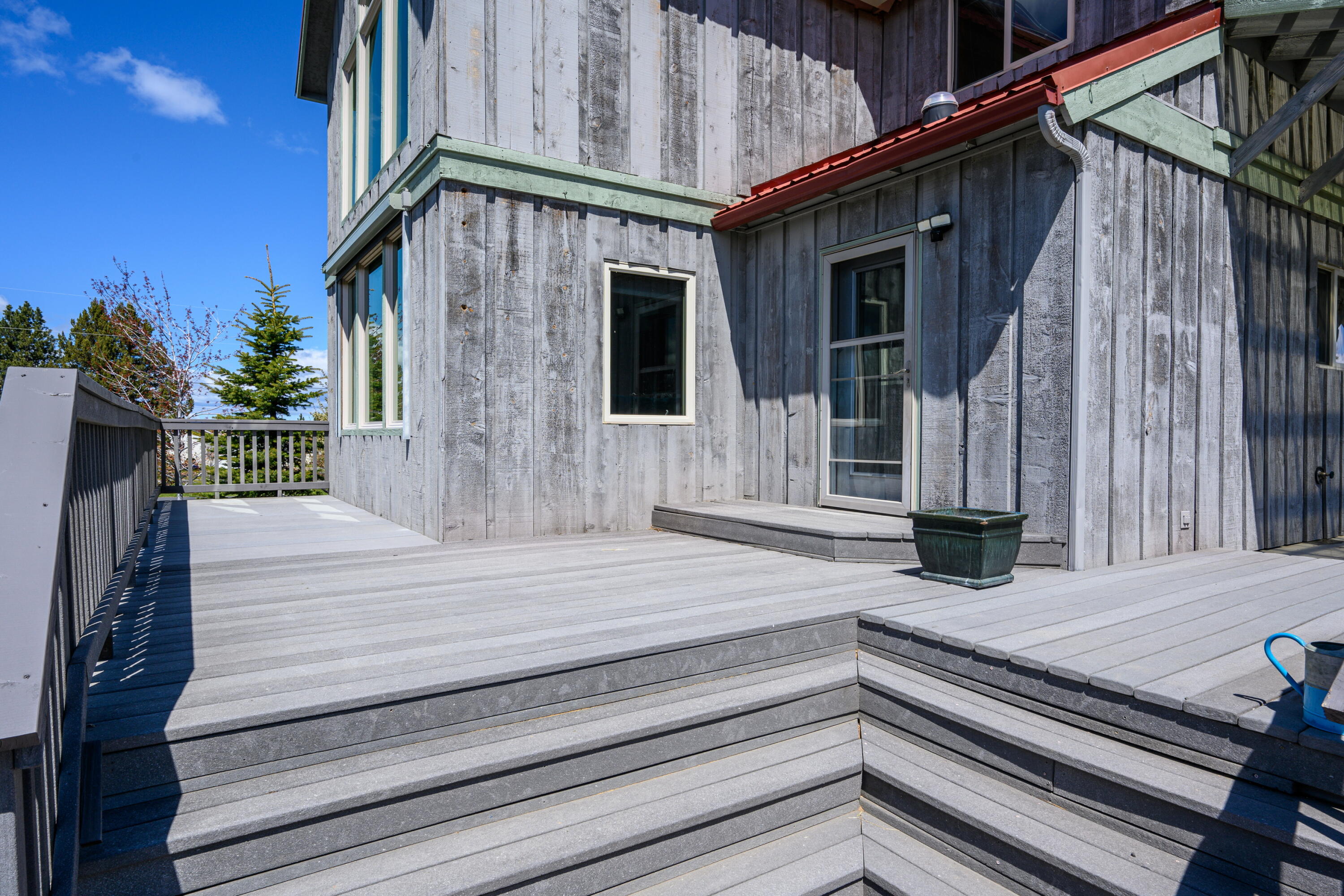 61830 Dobbin Road Bend, OR 97702 - Photo 47 of 76 19 Dobbin Exterior_resize