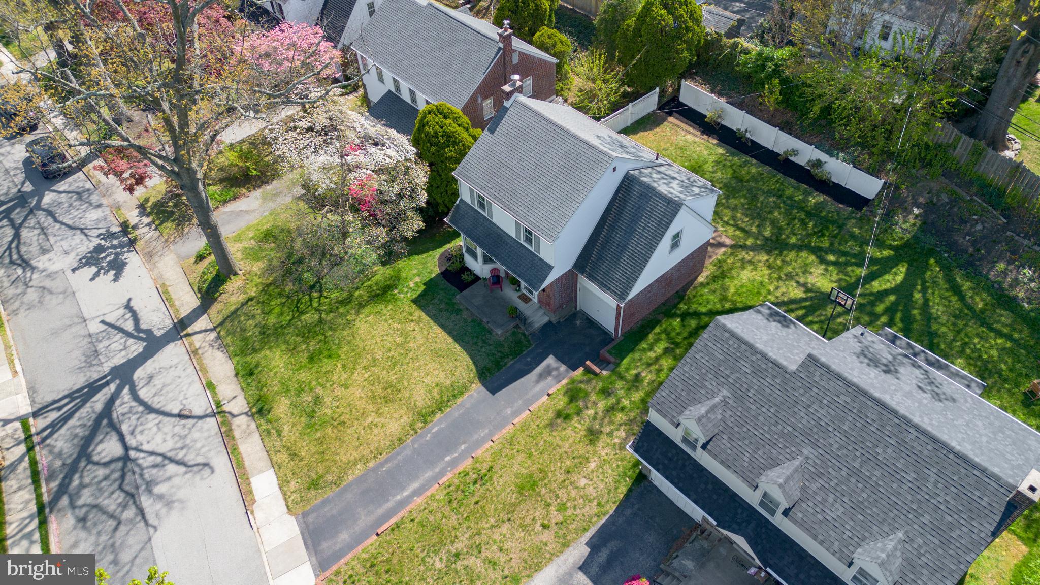308 Canterbury Road Havertown, PA 19083 - Photo 24 of 26 an aerial view of a house