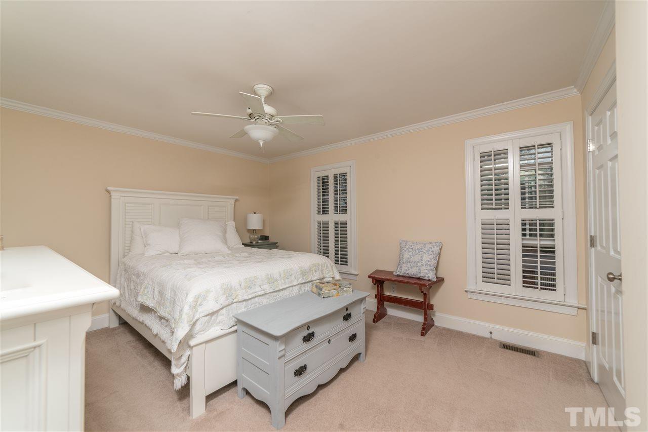 1402 Governors Court Raleigh, NC 27604 - Photo 7 of 15