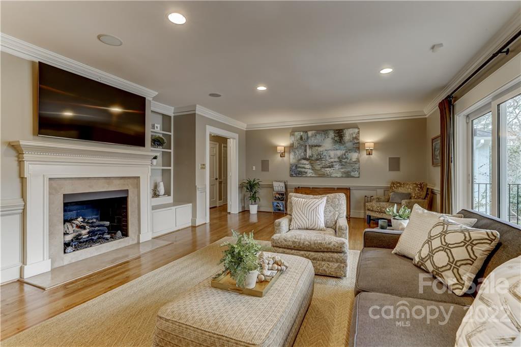408 Robmont Road Charlotte, NC 28270 - Photo 22 of 48 Gallery Image 22