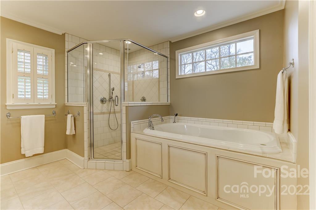 408 Robmont Road Charlotte, NC 28270 - Photo 26 of 48 Gallery Image 26