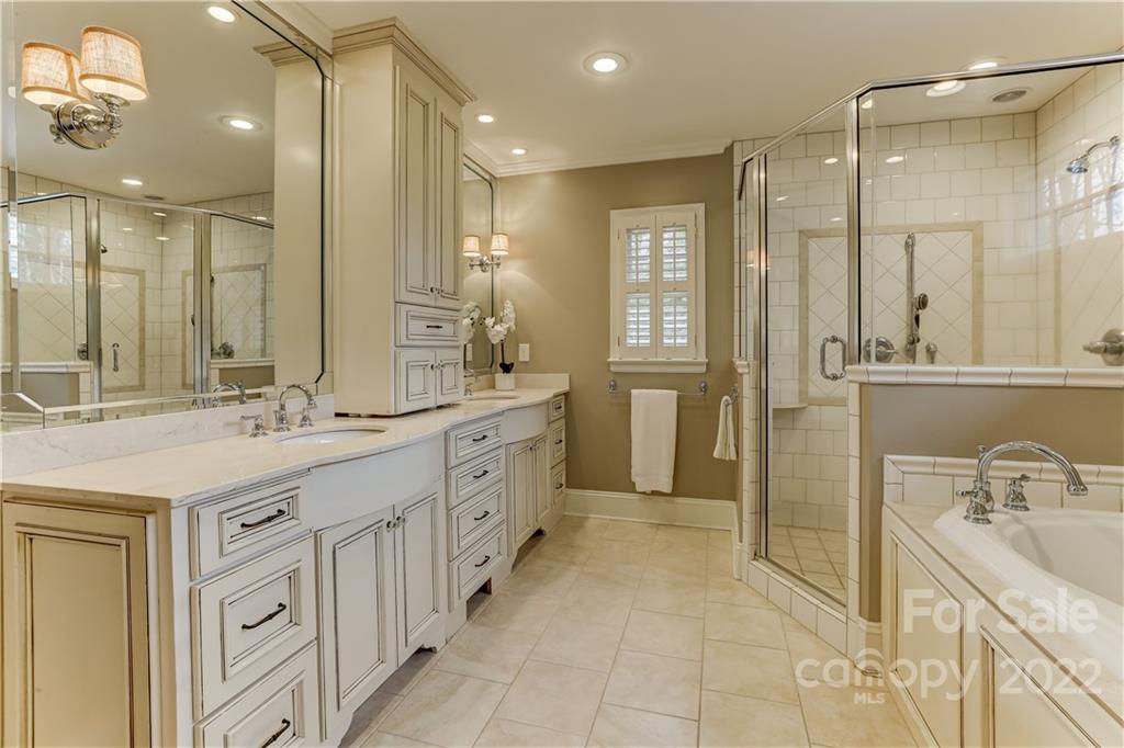 408 Robmont Road Charlotte, NC 28270 - Photo 27 of 48 Gallery Image 27