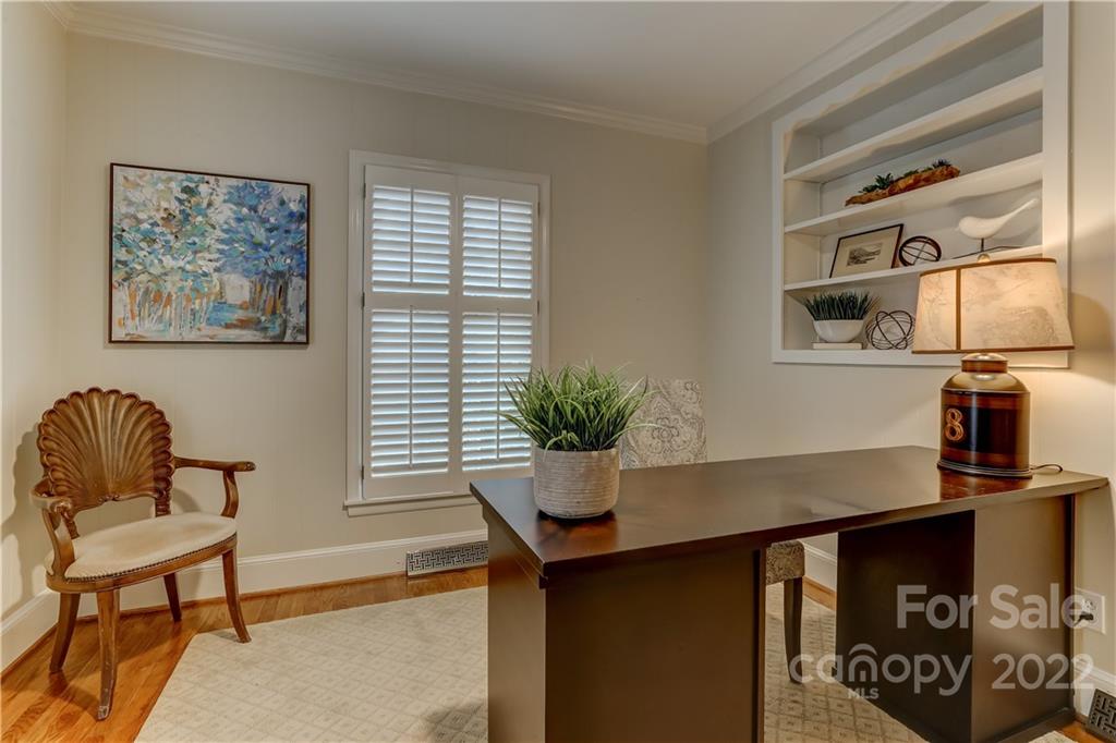 408 Robmont Road Charlotte, NC 28270 - Photo 35 of 48 Gallery Image 35