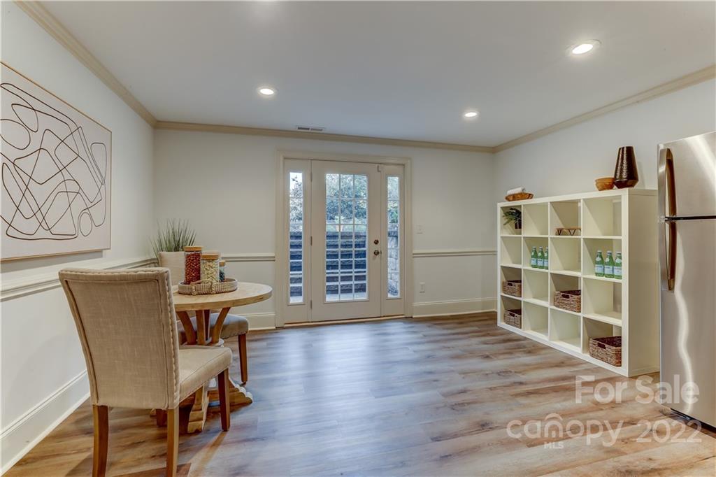 408 Robmont Road Charlotte, NC 28270 - Photo 38 of 48 Gallery Image 38
