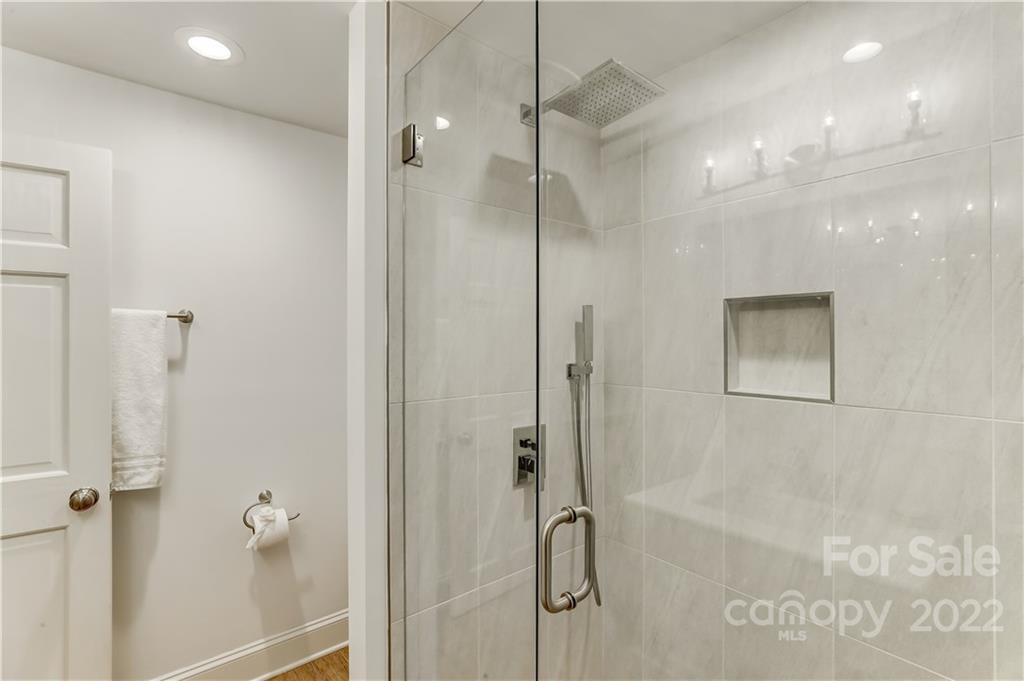 408 Robmont Road Charlotte, NC 28270 - Photo 40 of 48 Gallery Image 40