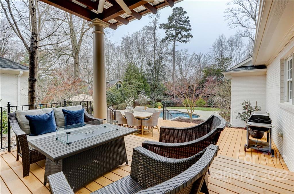 408 Robmont Road Charlotte, NC 28270 - Photo 41 of 48 Gallery Image 41
