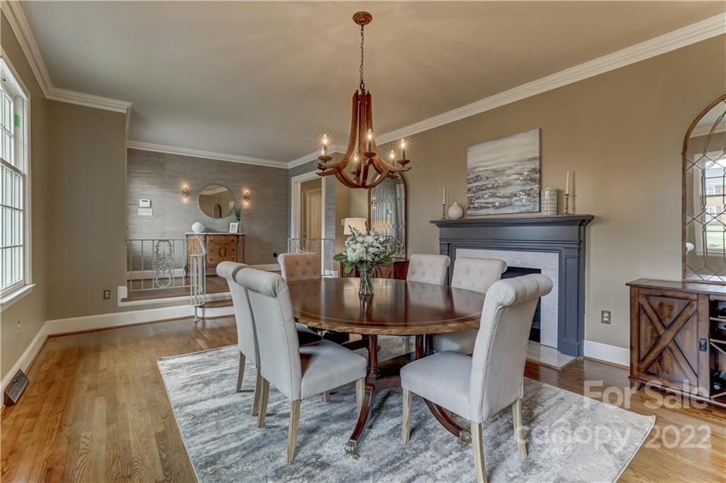 408 Robmont Road Charlotte, NC 28270 - Photo 6 of 48 Gallery Image 6
