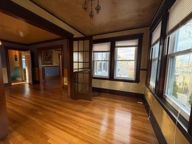 $3,900 | 155-157 Hillside Street, Unit 2, Boston, MA 02120