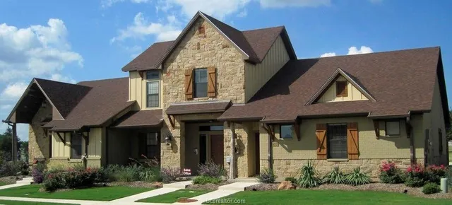 $319,900 | 3300 Lieutenant Avenue, College Station, TX 77845