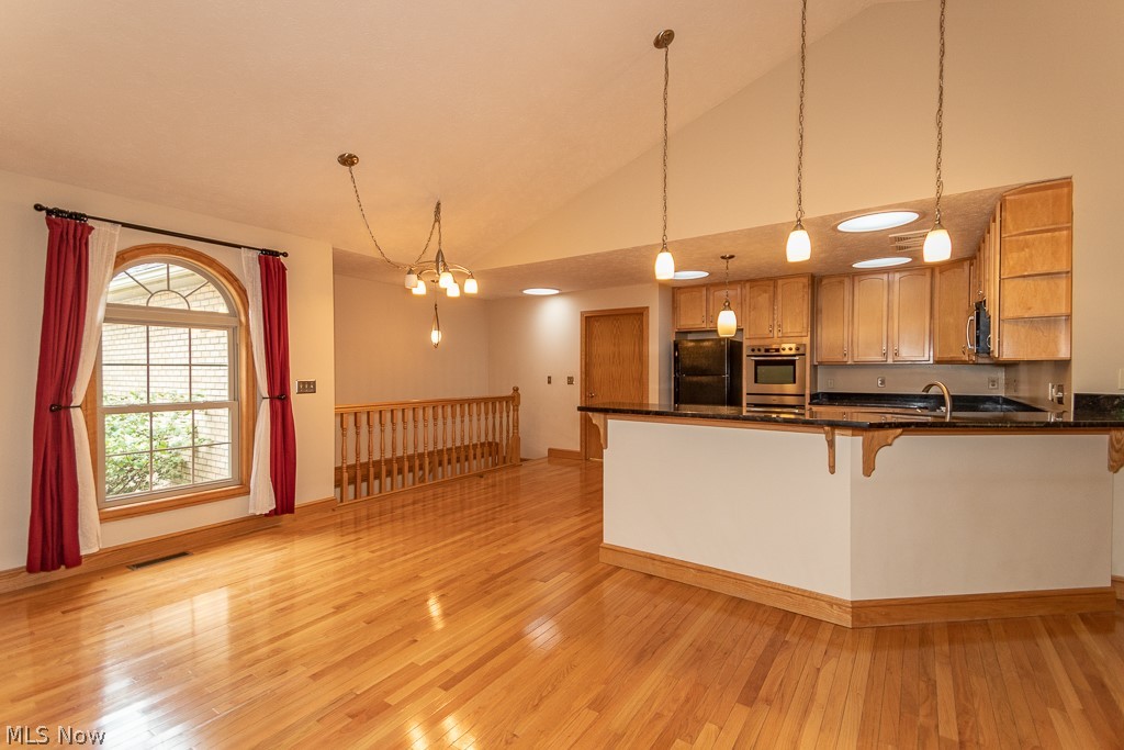 10331 Sherman Road Chardon, OH 44024 - Photo 9 of 35 Gallery Image 9