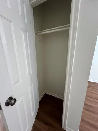 $850 | 1231 Sycamore Avenue, Unit B, Huntsville, TX 77340