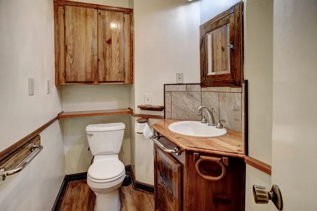 $675,000 | 113 My Road, Bastrop, TX 78602