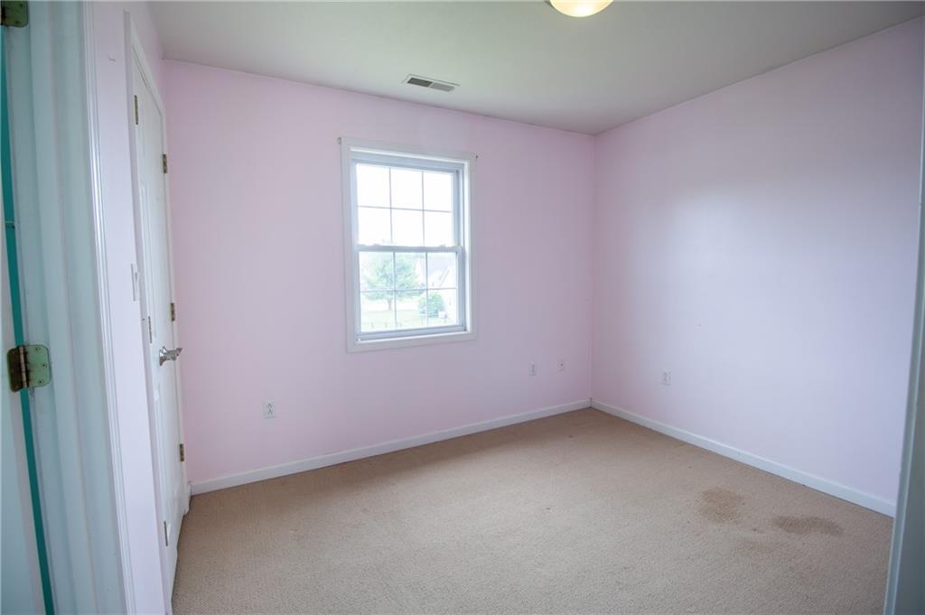 6110 East Meadow Ridge Road Columbus, IN 47203 - Photo 12 of 21 Gallery Image 12