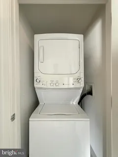 a close up view of washer and dryer
