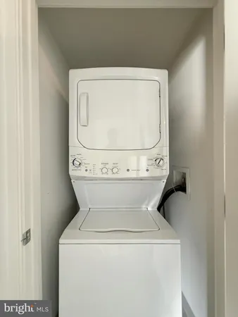 $2,600 | 1250 9th Street Northwest, Unit 306, Washington, DC 20001