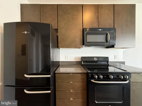 $2,600 | 1250 9th Street Northwest, Unit 306, Washington, DC 20001