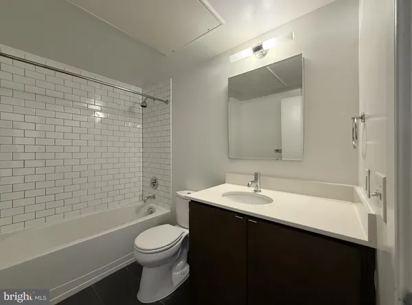 $2,600 | 1250 9th Street Northwest, Unit 306, Washington, DC 20001