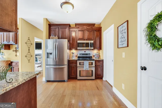 $474,900 | 196 Magnolia Trace, Milner, GA 30257