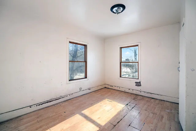 $55,000 | 1288 East Oak Street, Kankakee, IL 60901