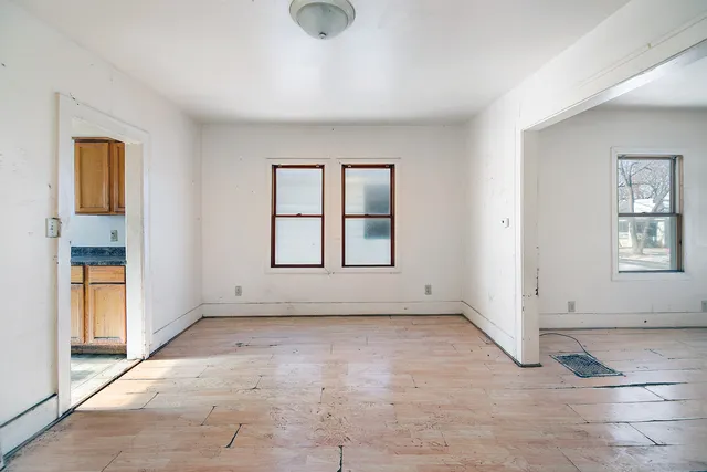 $55,000 | 1288 East Oak Street, Kankakee, IL 60901