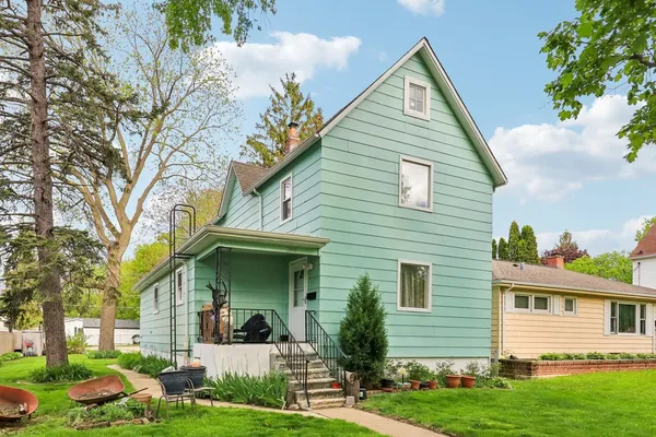 $300,000 | 2910 Ezekiel Avenue, Zion, IL 60099