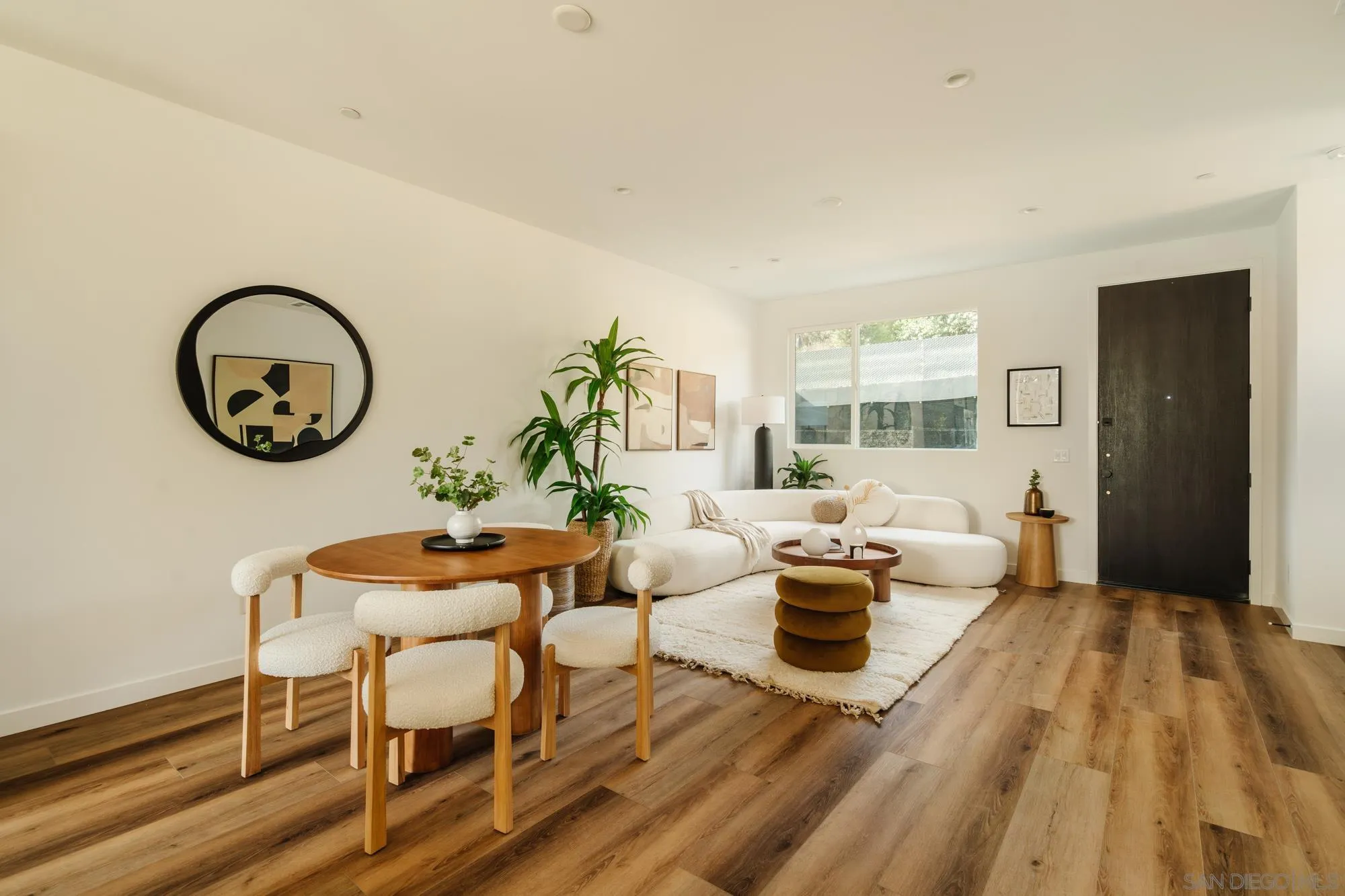 3863 North Riley Lane Los Angeles, CA 90065 - Photo 13 of 53