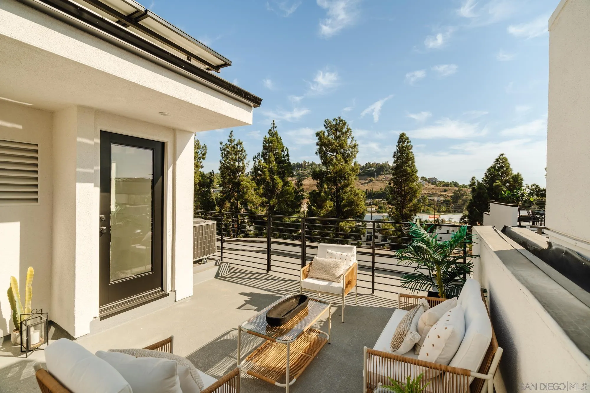 3863 North Riley Lane Los Angeles, CA 90065 - Photo 32 of 53