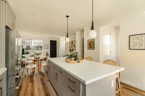 $1,172,790 | 3863 North Riley Lane, Los Angeles, CA 90065