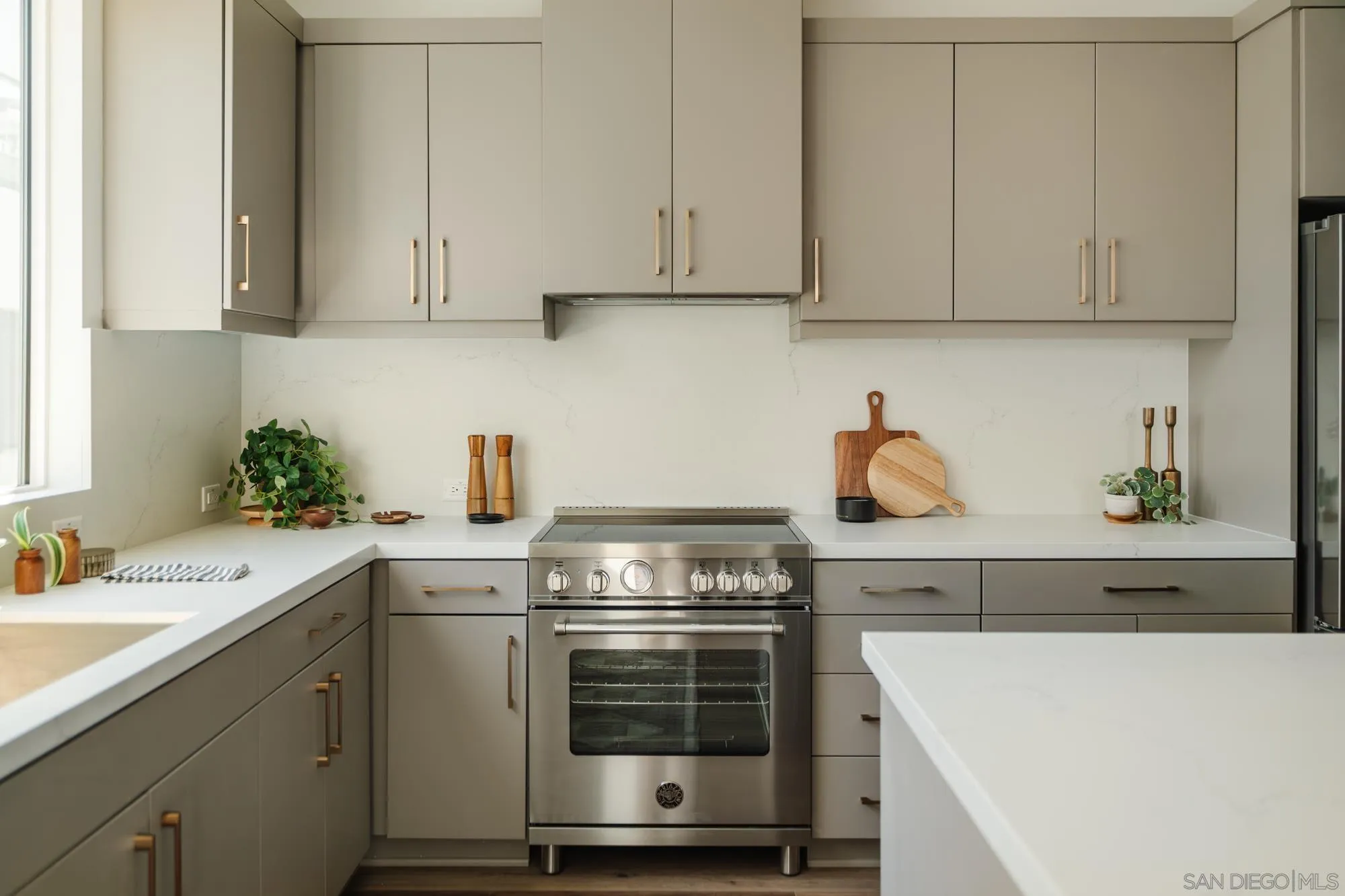 3863 North Riley Lane Los Angeles, CA 90065 - Photo 51 of 53