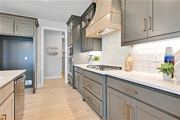 $771,900 | 17421 Gillette Street, Overland Park, KS 66221