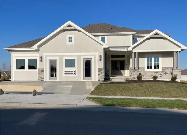 $771,900 | 17421 Gillette Street, Overland Park, KS 66221