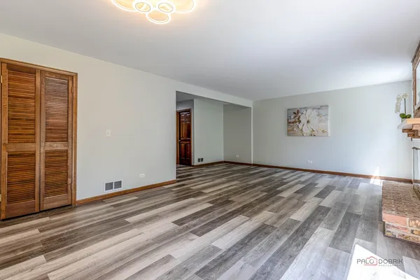 $3,500 | 851 Sutton Court, Unit 851, Lincolnshire, IL 60069