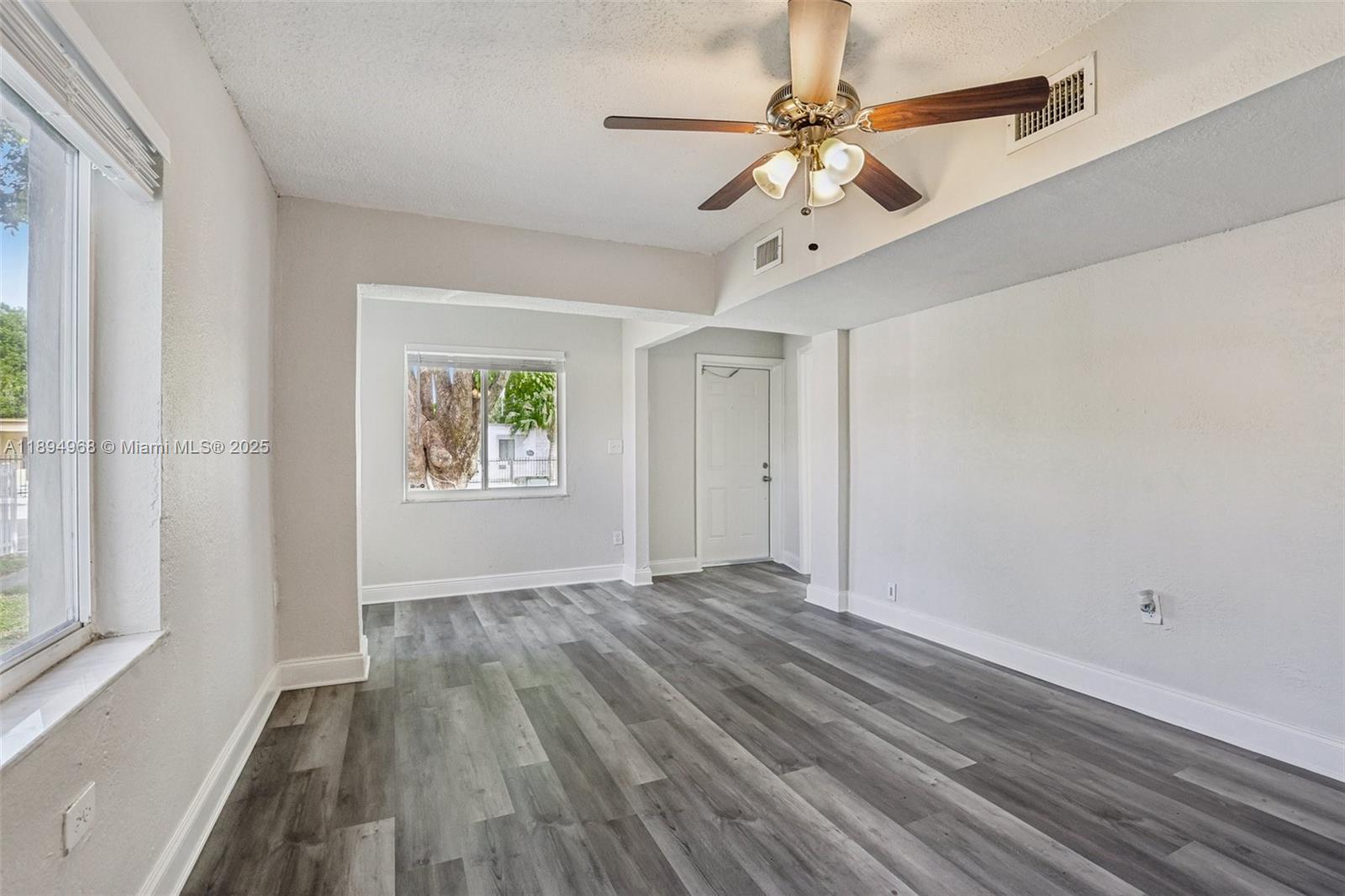 5900 Southwest 63rd Street South Miami, FL 33143 - Photo 6 of 35