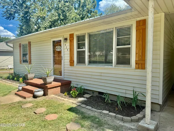 $135,000 | 424 Mary Kay Drive, Troy, TN 38260