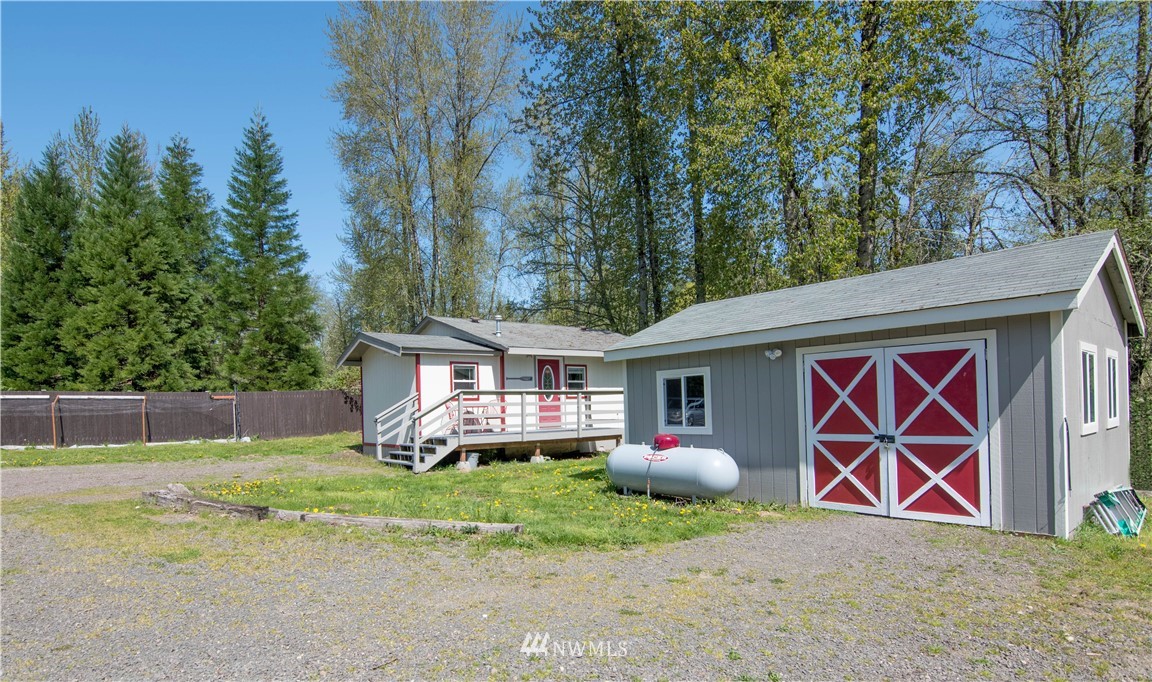 13232 Odell Road Northeast Duvall, WA 98019 - Photo 14 of 22 Gallery Image 14