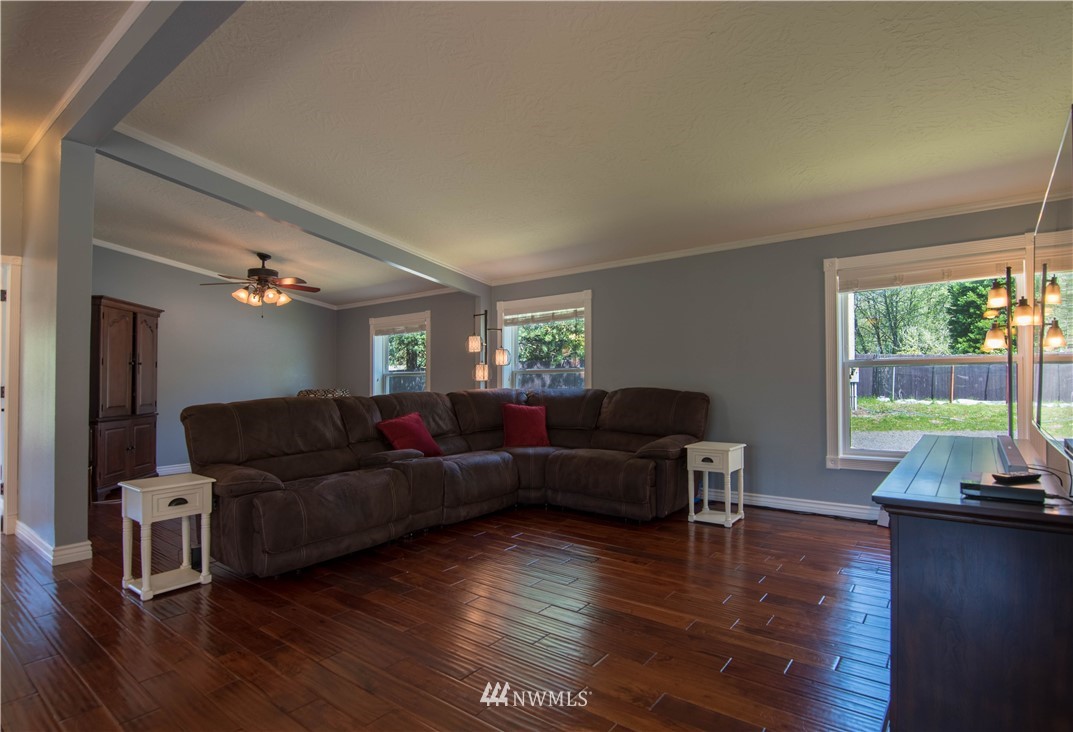 13232 Odell Road Northeast Duvall, WA 98019 - Photo 3 of 22 Gallery Image 3