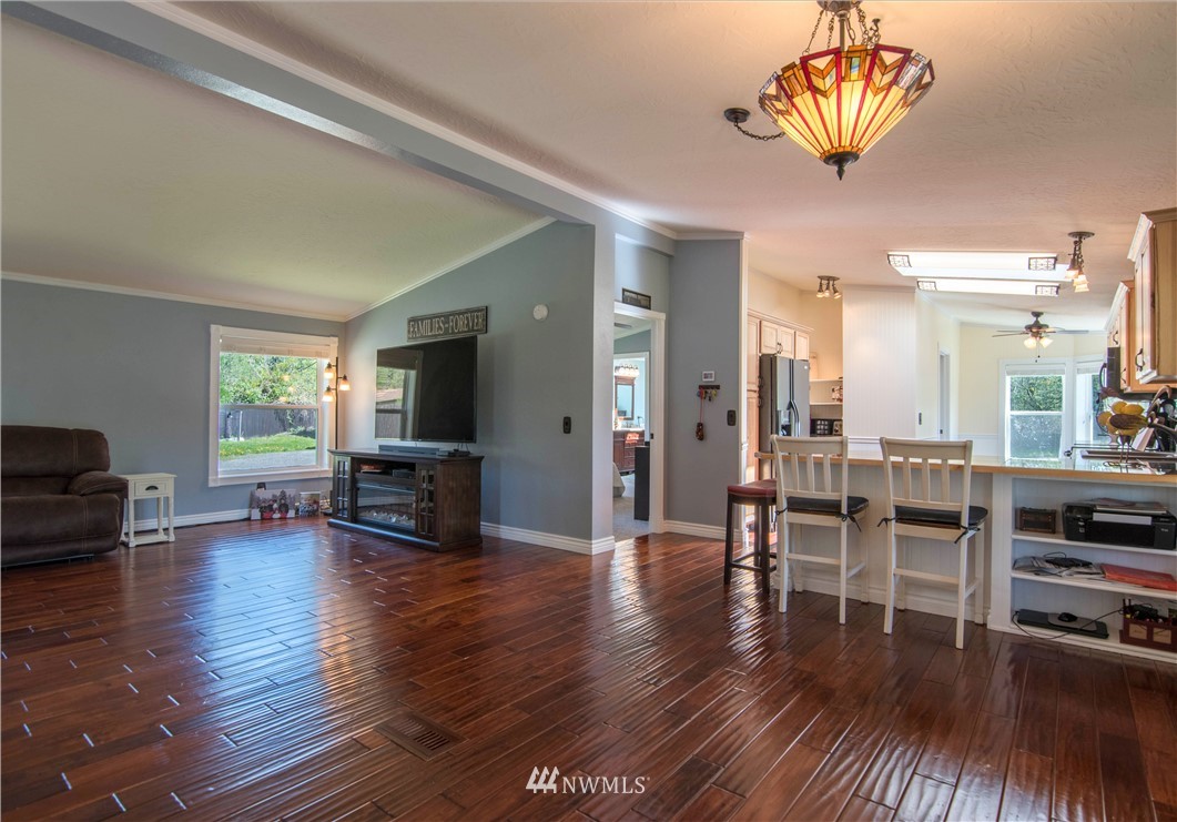 13232 Odell Road Northeast Duvall, WA 98019 - Photo 7 of 22 Gallery Image 7